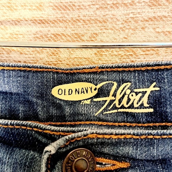 Old Navy Flirt Blue Jean Short Size 14 #83 - Picture 3 of 6